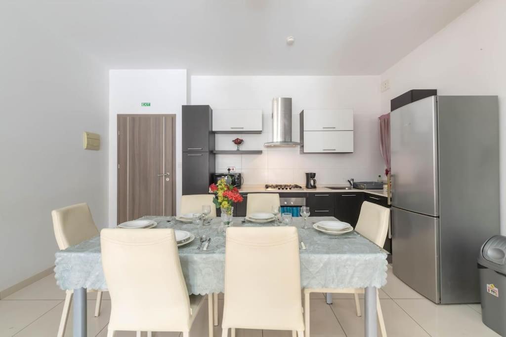 Modern Apt. Close To The Square St. Paul's Bay Luaran gambar